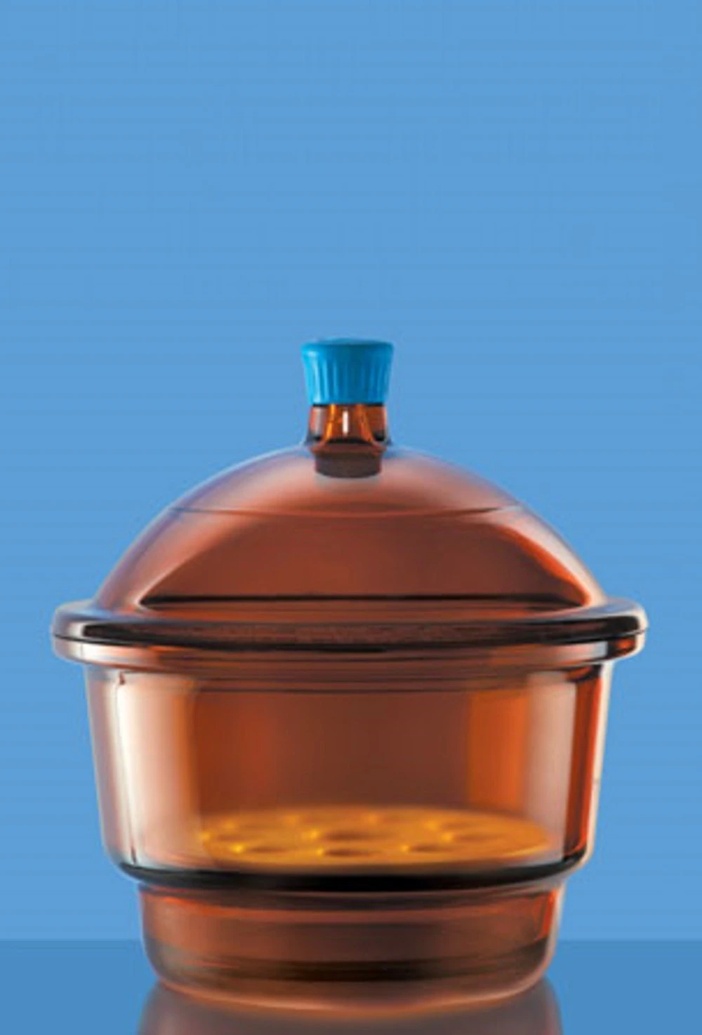3084 - DESICCATOR SET With Cover & Porcelain Plate Amber